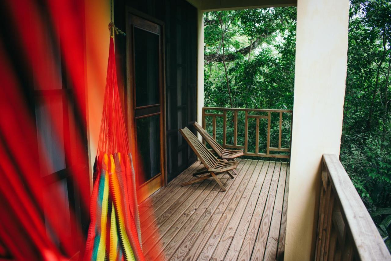 Amber Sunset Jungle Resort San Ignacio Exterior foto